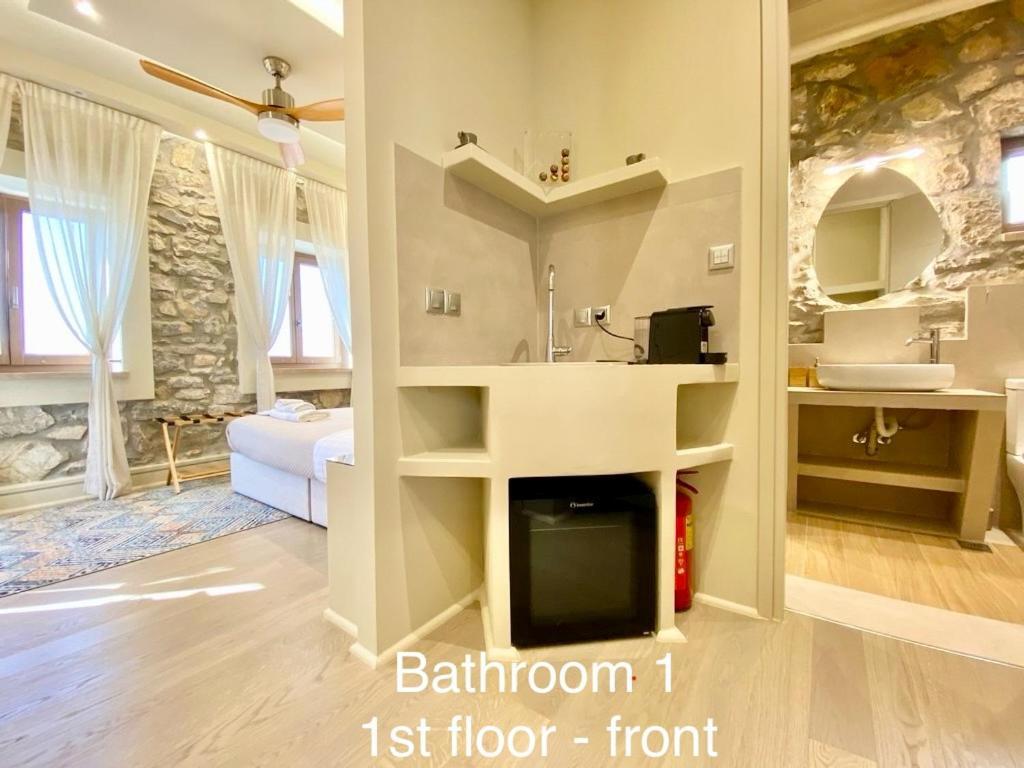 Villasonboard Rock Villa 3 Bed, 3 Bath, Jacuzzi, Seaside Ermioni Zewnętrze zdjęcie